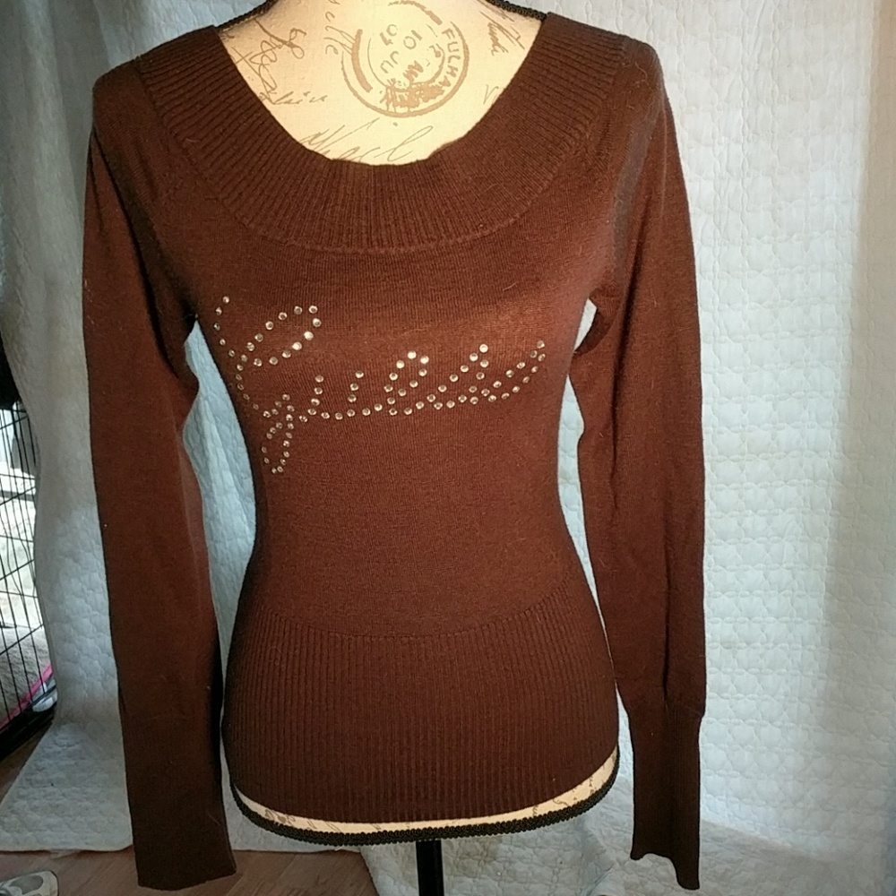 Guess sweater